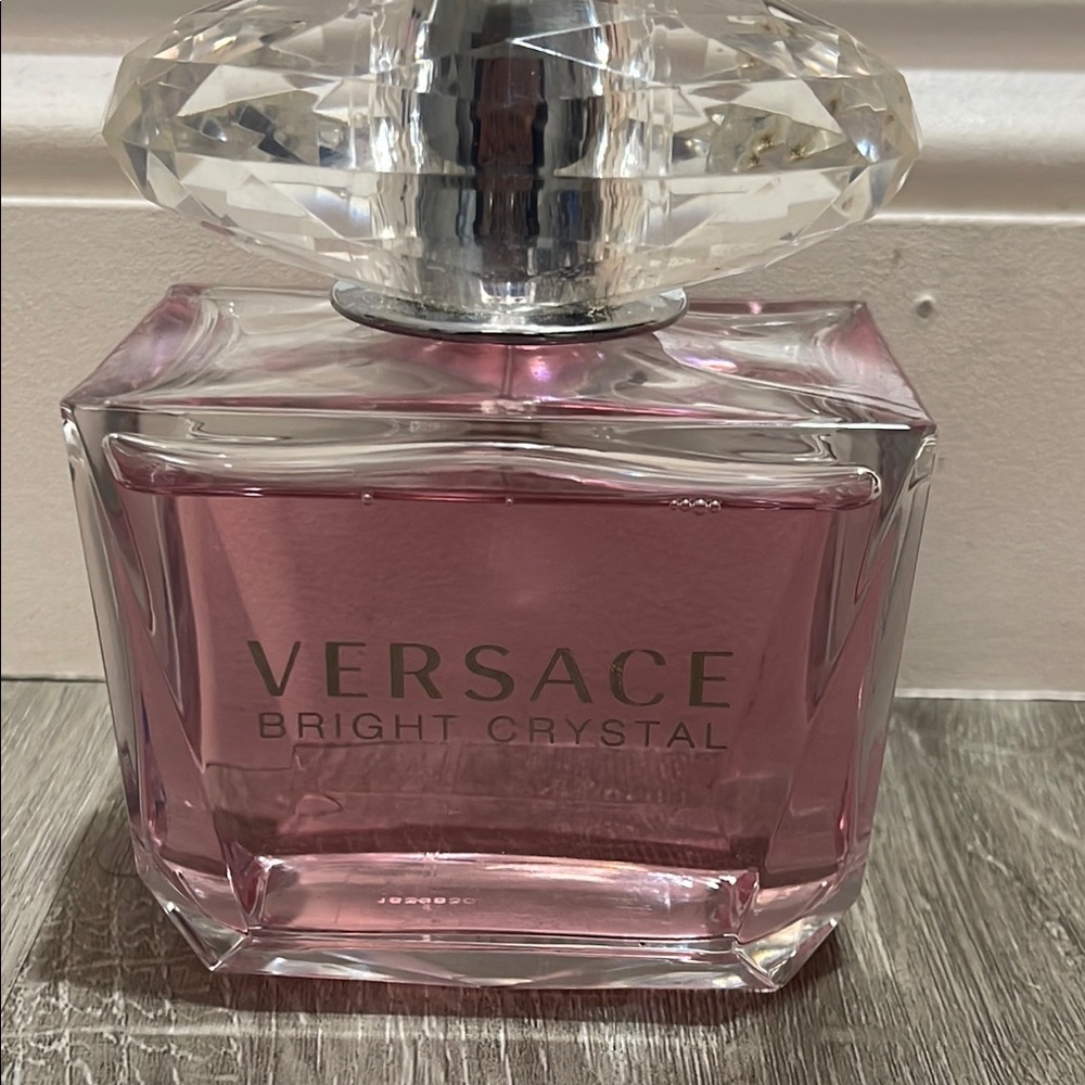 Versace Bright Crystal Perfume